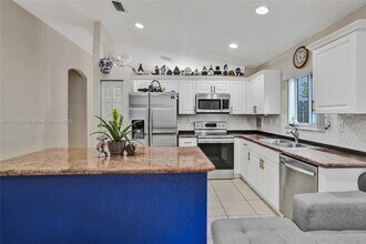 1635 SE 20th Pl in Homestead, FL - Building Photo - Building Photo