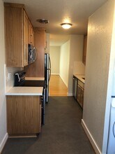 1609 SE Taggart St in Portland, OR - Building Photo - Building Photo