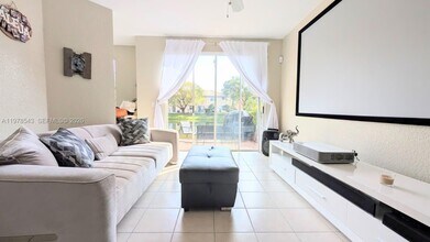 3930 NW 91st Terrace in Sunrise, FL - Building Photo - Building Photo