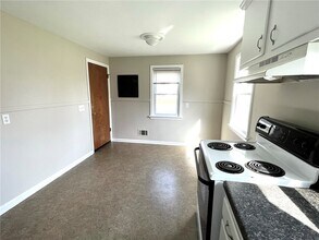 2431 Westside Dr in North Chili, NY - Building Photo - Building Photo