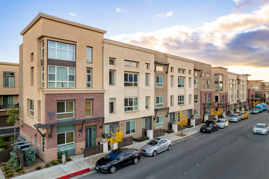 Motif at Glendora Place in Glendora, CA - Building Photo