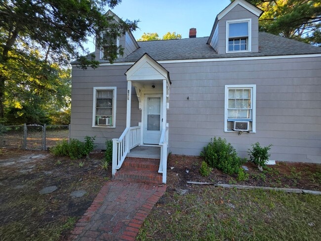 4102 Race St in Portsmouth, VA - Building Photo - Building Photo