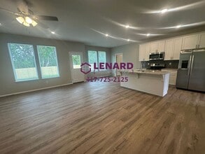 3082 N Nixon Ave in Springfield, MO - Building Photo - Building Photo
