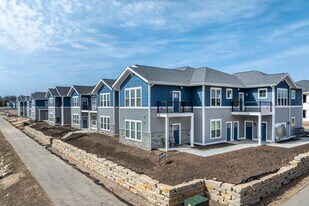 The Flats - 100 (Building 4) in Oregon, WI - Building Photo
