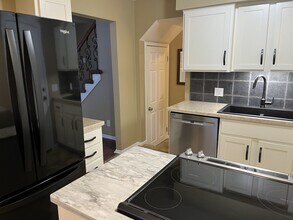 800 N Main St in Plainwell, MI - Building Photo - Building Photo