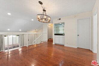 6021 Lindley Ave in Los Angeles, CA - Building Photo - Building Photo