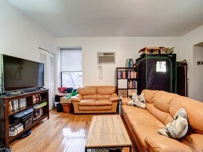 263 10th St in Jersey City, NJ - Building Photo - Building Photo
