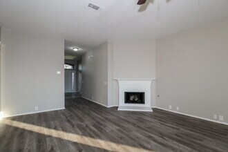 2716 Stallion Dr in Little Elm, TX - Building Photo - Building Photo