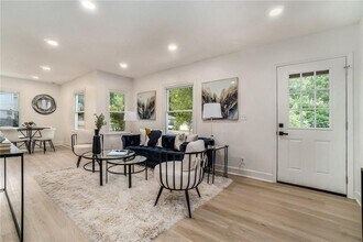 2539 Glendale Cir SE in Smyrna, GA - Building Photo - Building Photo