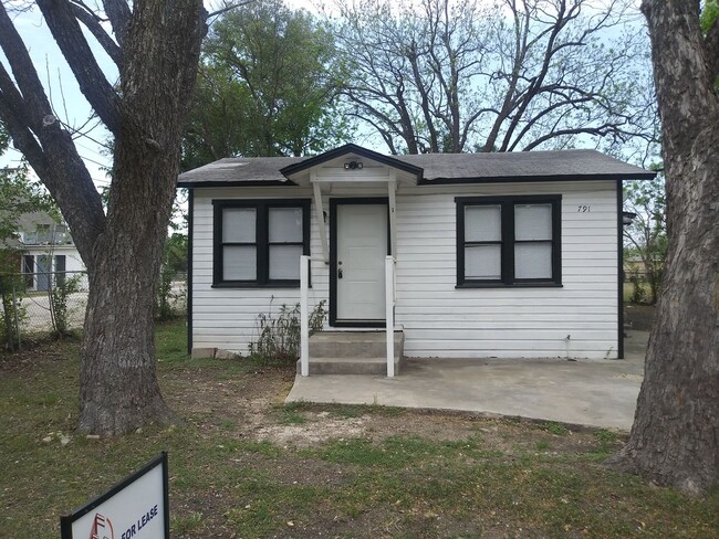 791 G St in San Antonio, TX - Building Photo - Building Photo