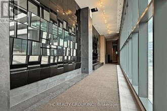 8 Interchange Wy in Vaughan, ON - Building Photo - Building Photo