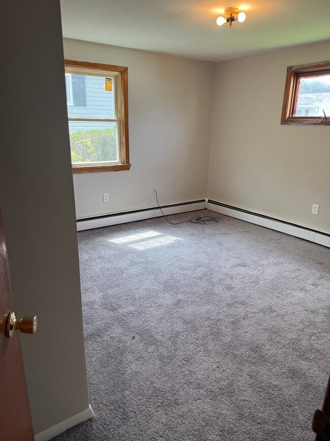 739 Park Ave in Johnstown, PA - Foto de edificio - Building Photo