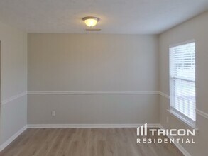 3002 Henderson Ln in Murfreesboro, TN - Building Photo - Building Photo
