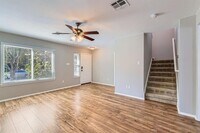 9209 Rowlands Sayle Rd in Austin, TX - Building Photo - Building Photo