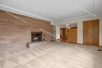 2329 N Bryant St in Portland, OR - Building Photo - Building Photo