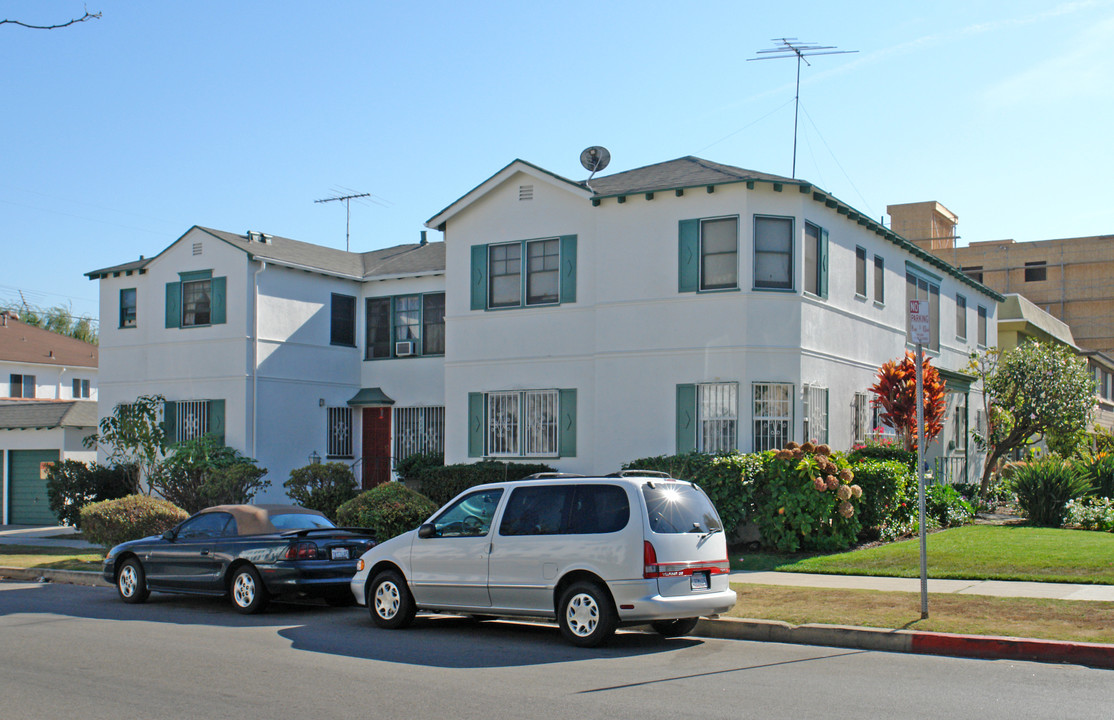 1502 S Shenandoah St in Los Angeles, CA - Building Photo