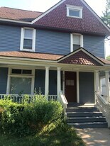 518 Washtenaw Ave in Ypsilanti, MI - Building Photo