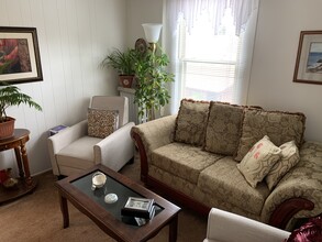 19 Clinton St in Saratoga Springs, NY - Building Photo - Building Photo