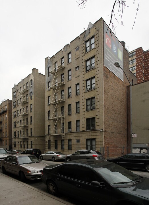 608-610 W 196th St in New York, NY - Building Photo