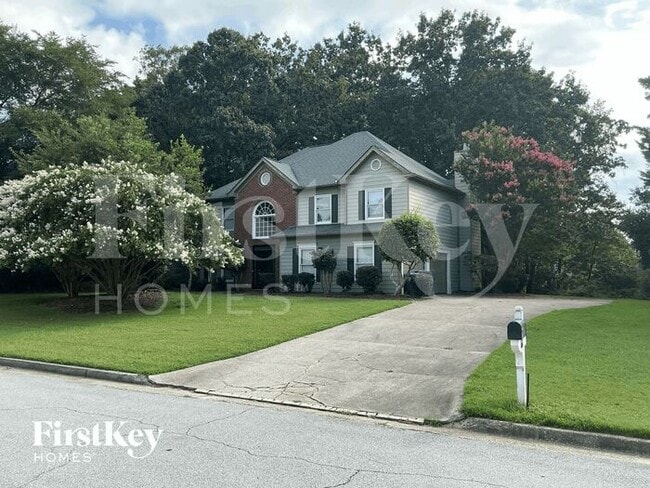 1665 Burnt Oak Way NE