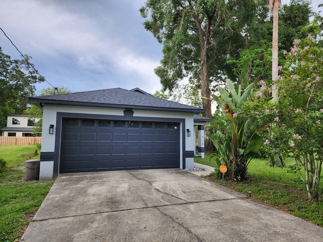 1419 Russell Ave in Orlando, FL - Building Photo - Building Photo