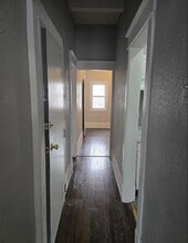 61 S Hamilton St, Unit B in Poughkeepsie, NY - Building Photo - Building Photo