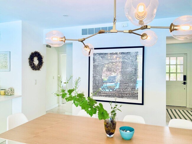 34 Toppings Path in Sagaponack, NY - Building Photo - Building Photo