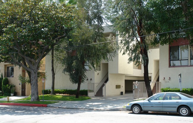 1139-1143 Alameda Ave in Glendale, CA - Building Photo - Building Photo