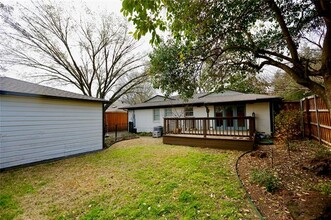 7219 Clemson Dr in Dallas, TX - Building Photo - Building Photo