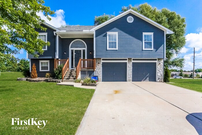 8514 NE 109th Terrace in Kansas City, MO - Building Photo