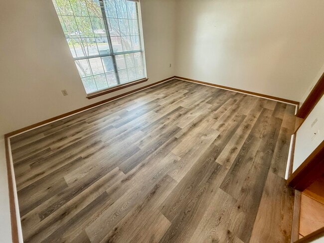 134 Alder Ave SE in Fort Walton Beach, FL - Foto de edificio - Building Photo