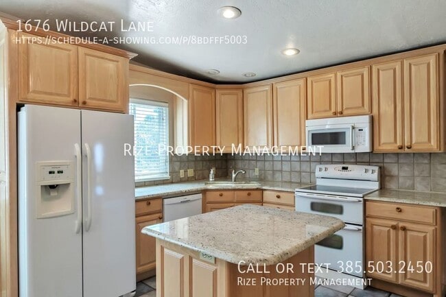 property at 1676 Wildcat Ln