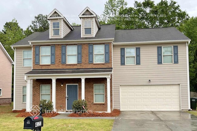 property at 4121 Oak Field Dr