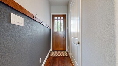 5430 Camaguey St in Houston, TX - Foto de edificio - Building Photo