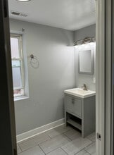 7944 S Ellis Ave in Chicago, IL - Building Photo - Building Photo