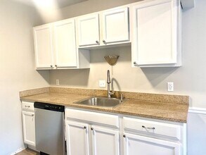 Linwood Towers in Cincinnati, OH - Foto de edificio - Interior Photo
