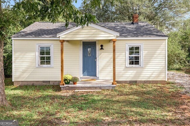 property at 638 Vickery St