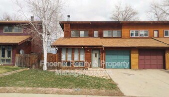 901 Sir Galahad Dr in Lafayette, CO - Building Photo