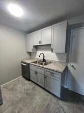 2500 Mar Ct in Tallahassee, FL - Building Photo - Building Photo