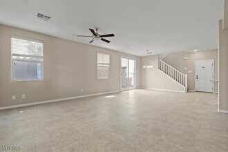 3177 Via Seranova in Henderson, NV - Building Photo - Building Photo
