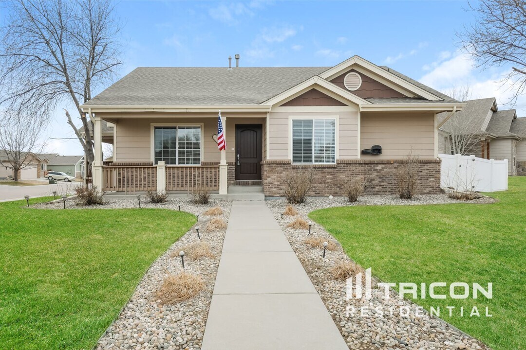 1948 Sagittarius Dr in Loveland, CO - Building Photo