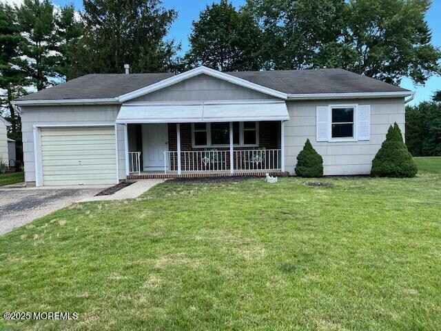103 Langley Ct in Toms River, NJ - Building Photo