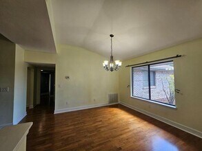 213 Hillside Dr in Niceville, FL - Building Photo - Building Photo