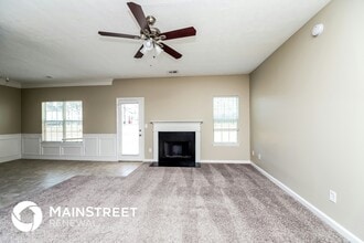 11181 James Madison Dr in Hampton, GA - Building Photo - Building Photo