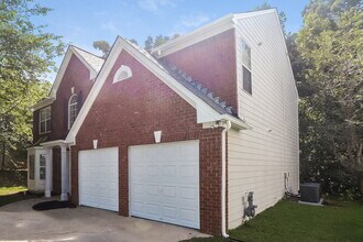 7112 Springchase Way in Austell, GA - Building Photo - Building Photo