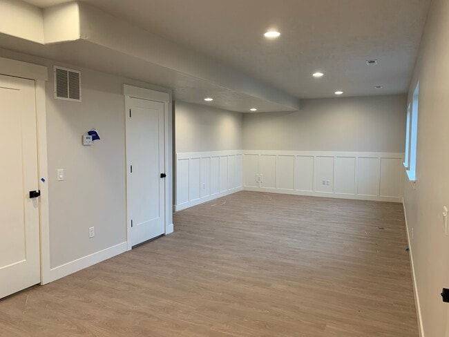 176 W Hayata Ln in Vineyard, UT - Building Photo - Building Photo