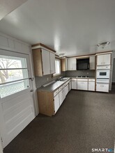 73 Peck St in Norwich, CT - Building Photo - Building Photo