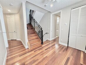 504 SW 4th Ave in Fort Lauderdale, FL - Foto de edificio - Building Photo