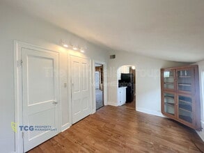 1313 Phelps St in Ottawa, IL - Building Photo - Building Photo