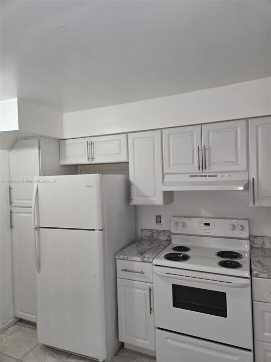 2257 SW 80th Terrace in Miramar, FL - Building Photo